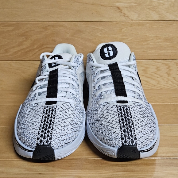 Nike Sabrina 1 Low Womens Basketball Shoe White Black FQ3381-103 Magnetic - Picture 4 of 12